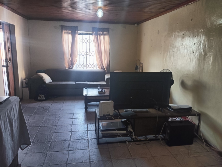2 Bedroom Property for Sale in Connaught Estate Western Cape